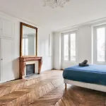 Quartier Le Marais 2 Free Netflix *
